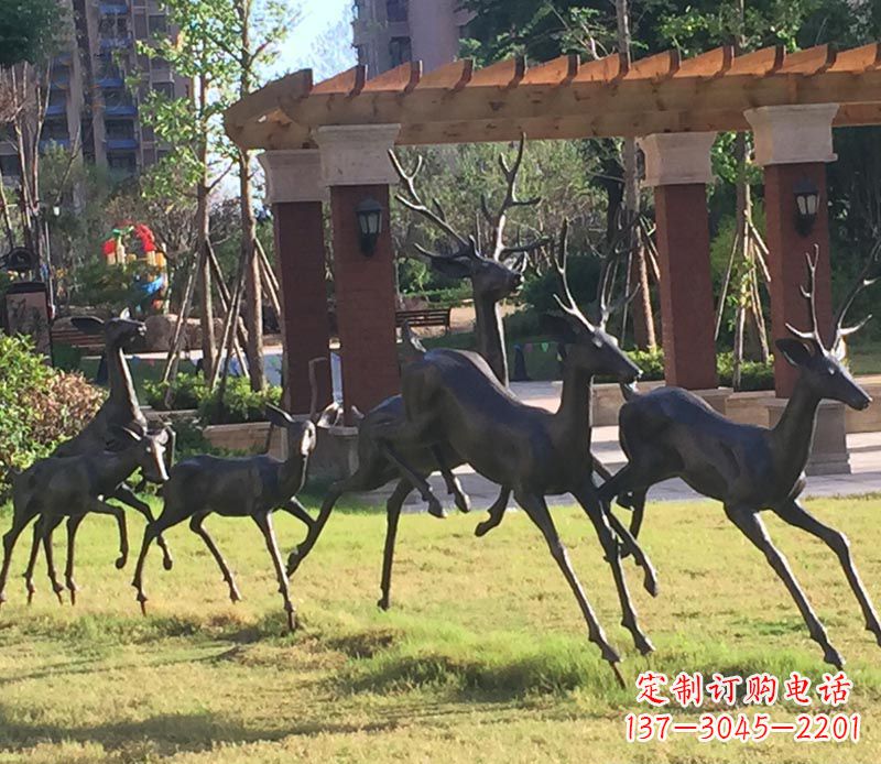 奔跑/梅花鹿/公園/動物/銅雕-奔跑的梅花鹿公園動物銅雕