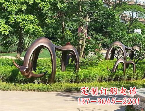 玻璃鋼動(dòng)物雕塑 抽象牛-公園草坪動(dòng)物雕塑擺件