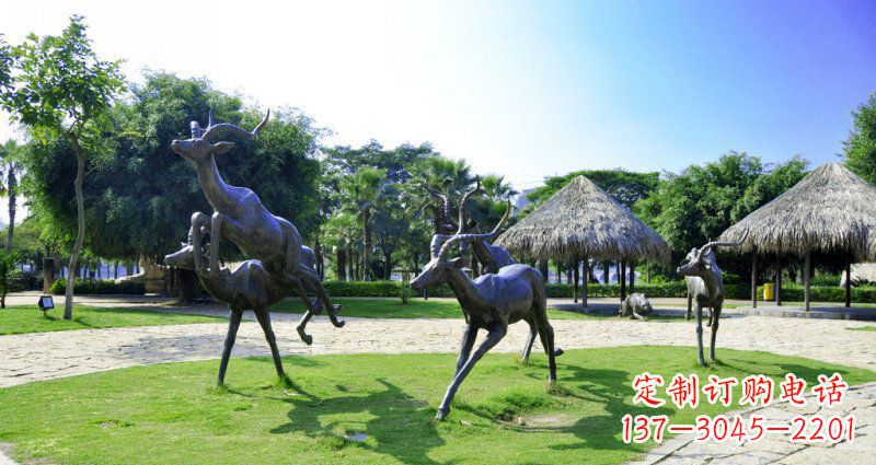 公園奔跑的羚羊動物銅雕