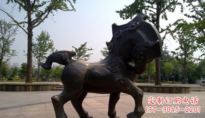 公園低頭的抽象小馬動(dòng)物銅雕