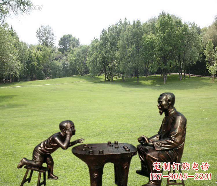 公園下象棋的爺孫倆小品銅雕