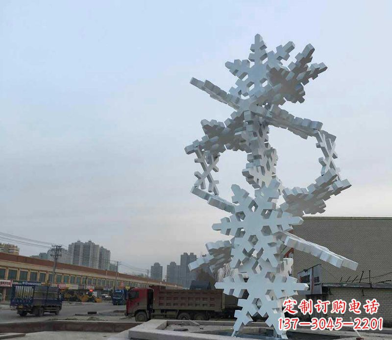 廣場(chǎng)不銹鋼雪花雕塑