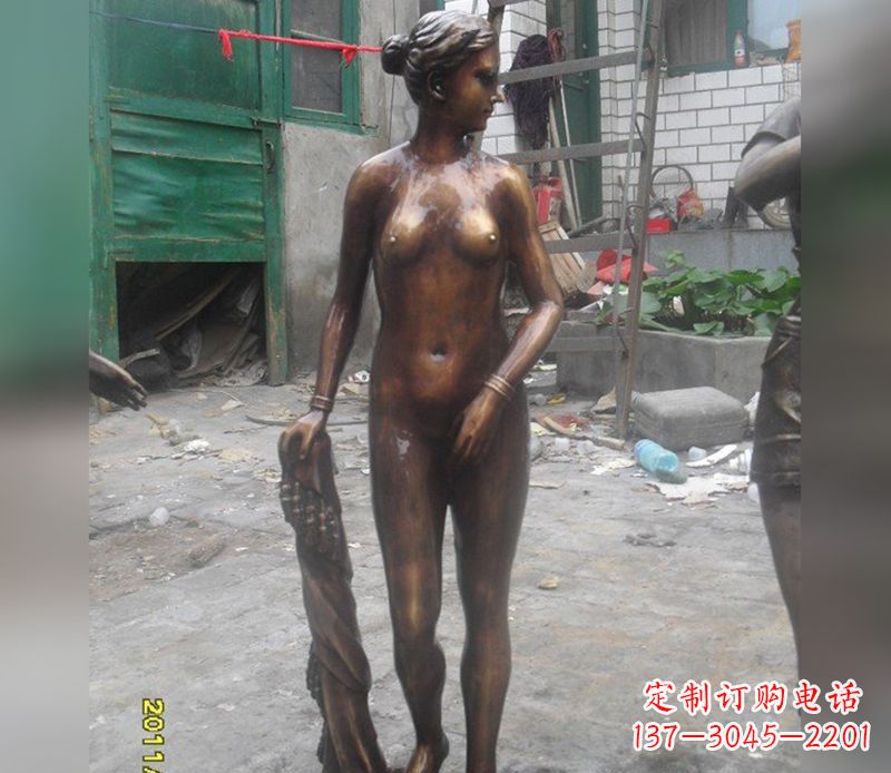 銅雕裸女雕塑公園景觀