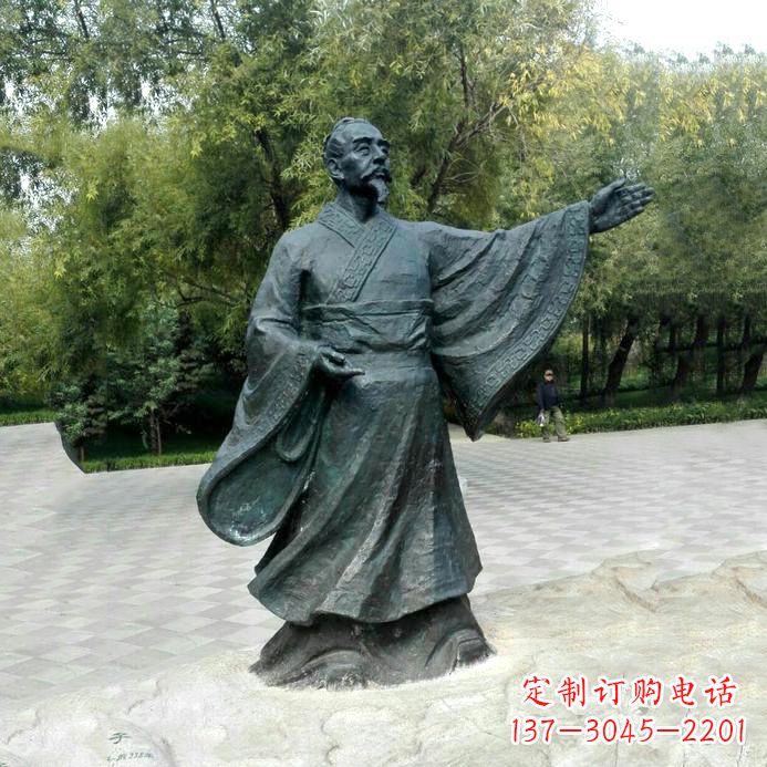 中國(guó)歷史名人戰(zhàn)國(guó)時(shí)期儒家學(xué)派的代表人物荀子銅雕像